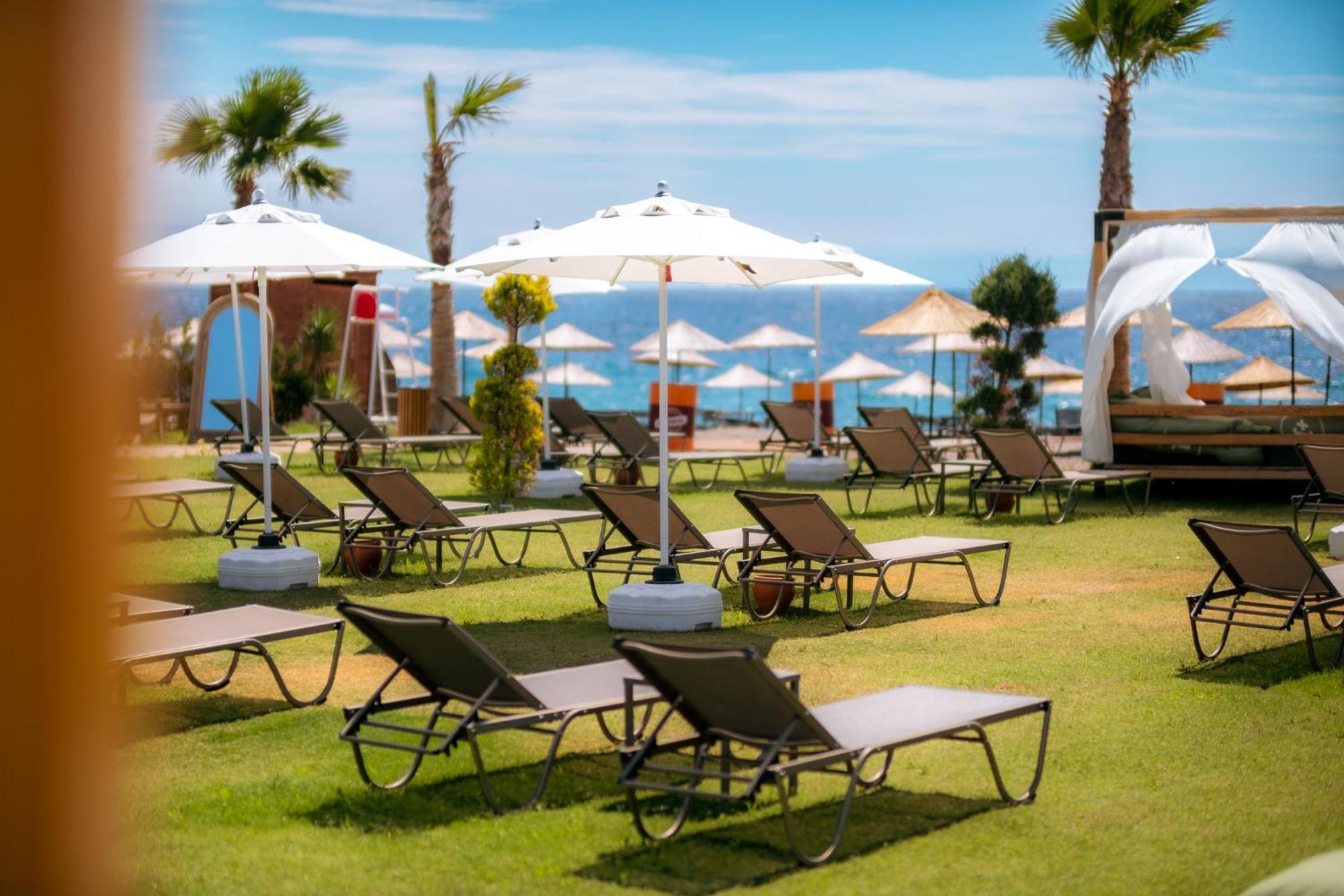 Assos Troy Beach Hotel Экстерьер фото